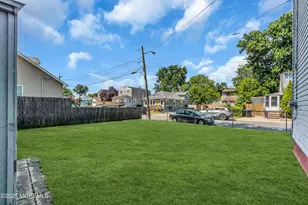 704 Monmouth Pkwy, North Middletown, NJ 07748 - Photo 32