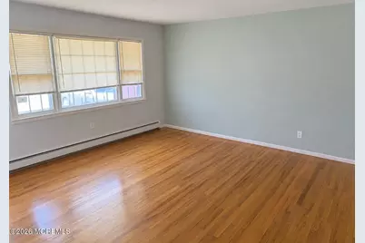 19 Sherwood Court, Toms River Township, NJ 08757 - Photo 2