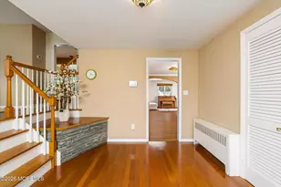 910 Somerset Dr, Toms River Township, NJ 08753 - Photo 4