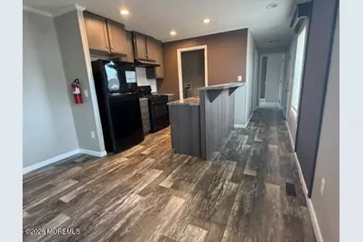 11 Avenue B, Hazlet Township, NJ 07730 - Photo 2