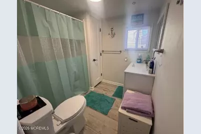 17 Avenue A, Hazlet Township, NJ 07730 - Photo 12