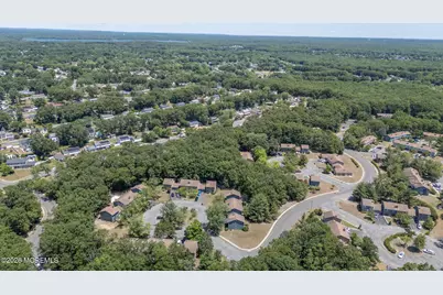 16 Finch Road, Howell Township, NJ 07731 - Photo 32