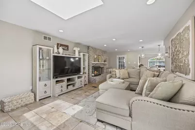 64 Livingston Lane, Manalapan Township, NJ 07726 - Photo 28