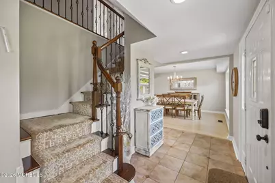 64 Livingston Lane, Manalapan Township, NJ 07726 - Photo 6