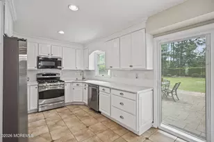 64 Livingston Ln, Manalapan Township, NJ 07726 - Photo 16