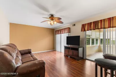 122 Maplecrest Drive W, Lakewood, NJ 08701 - Photo 18