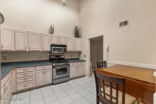 122 Maplecrest Dr W, Lakewood, NJ 08701 - Photo 12