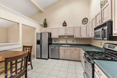 122 Maplecrest Drive W, Lakewood, NJ 08701 - Photo 10