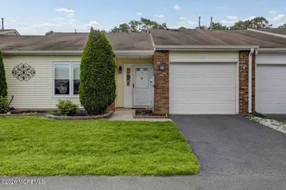 122 Maplecrest Drive W, Lakewood, NJ 08701 - Photo 1