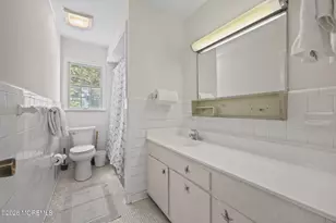 10 Washingtons Advance, Manalapan Township, NJ 07726 - Photo 18