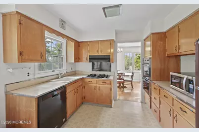 10 Washingtons Advance, Manalapan Township, NJ 07726 - Photo 12