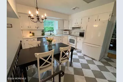 18 Hobart Street, Marlboro Township, NJ 07746 - Photo 14