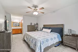 40 Eaglenest Rd, Freehold, NJ 07728 - Photo 18