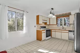 521 Dorothy Pl, Brick, NJ 08723 - Photo 4