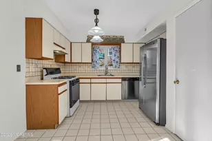 521 Dorothy Pl, Brick, NJ 08723 - Photo 10