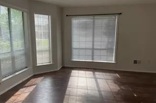 76 Foxwood Pl, Morganville, NJ 07751 - Photo 6