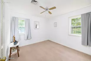 17 Butler Ln, Middletown, NJ 07748 - Photo 28