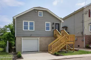 10 Lincoln Ct, Keansburg, NJ 07734 - Photo 2