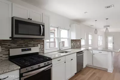 10 Lincoln Court, Keansburg, NJ 07734 - Photo 6