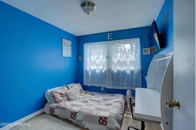 47 Walnut Avenue, Red Bank, NJ 07701 - Photo 12