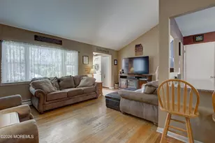 47 Walnut Ave, Red Bank, NJ 07701 - Photo 2