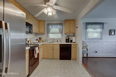 47 Walnut Avenue, Red Bank, NJ 07701 - Photo 16