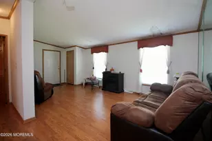 163 Field Pl, Freehold, NJ 07728 - Photo 12