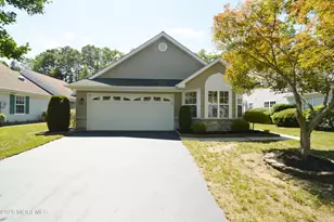 2898 Lenox St, Toms River Township, NJ 08755 - Photo 2