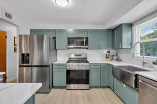 250 Point Pleasant Ave, Bayville, NJ 08721 - Photo 14