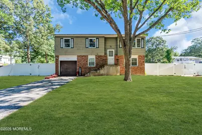 250 Point Pleasant Avenue, Bayville, NJ 08721 - Photo 1
