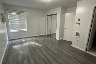 120 Amberly Dr, Manalapan Township, NJ 07726 - Photo 2