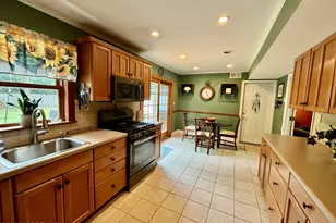 80 Andover Ln, Aberdeen Township, NJ 07747 - Photo 6