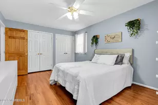72 Marcshire Dr, Middletown, NJ 07748 - Photo 28