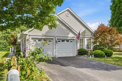 136 Skyline Drive, Lakewood, NJ 08701 - Photo 2