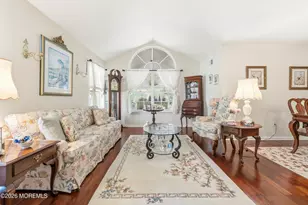 136 Skyline Dr, Lakewood, NJ 08701 - Photo 4