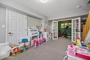 2 Oyster Creek Dr, Keyport, NJ 07735 - Photo 32