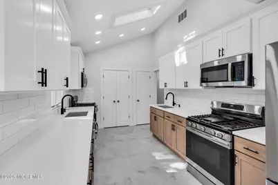 451 Manchester Street, Toms River Township, NJ 08757 - Photo 10