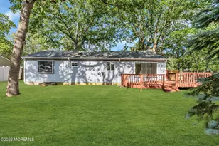451 Manchester St, Toms River Township, NJ 08757 - Photo 20