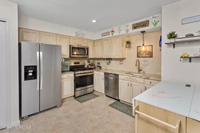 232 Century Way, Manalapan Township, NJ 07726 - Photo 14