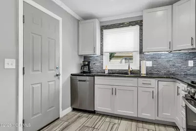 106 Hatfield Court, Toms River Township, NJ 08757 - Photo 16