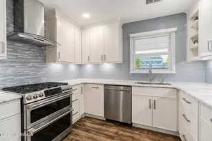 10 Violante Ct, Eatontown, NJ 07724 - Photo 14