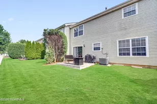 60 Perri Rd, Freehold, NJ 07728 - Photo 16