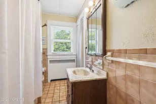 109 Atlantic Ave, Matawan, NJ 07747 - Photo 24