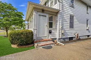 109 Atlantic Ave, Matawan, NJ 07747 - Photo 32