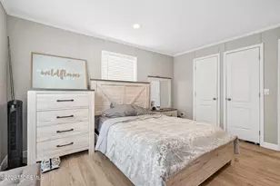 2 Justin Ct, Hazlet Township, NJ 07730 - Photo 16