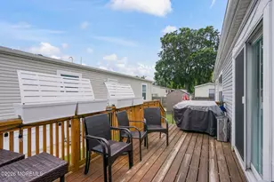 2 Justin Ct, Hazlet Township, NJ 07730 - Photo 10