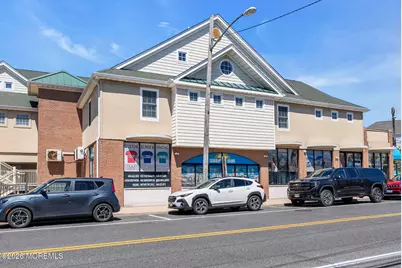 580 Main Street E #1, Manasquan, NJ 08736 - Photo 1