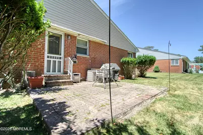 13 Hamilton Lane #B, Whiting, NJ 08759 - Photo 18