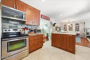 1079 Cavan Dr, Toms River Township, NJ 08753 - Photo 12