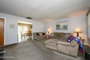 5 Evergreen Pl, Howell Township, NJ 07731 - Photo 4
